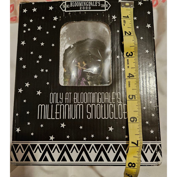 Only at Bloomingdale's 2000 Millennium New Years Snowglobe New Rare - Picture 13 of 14